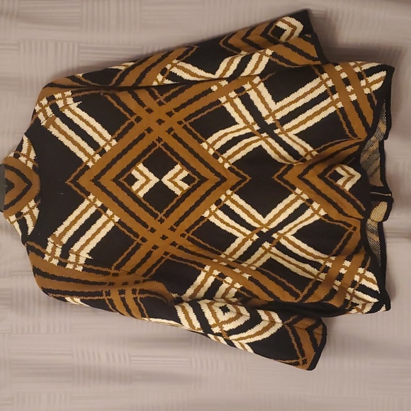 Black and Brown Print Sweater Jacket - Picture 5 of 6